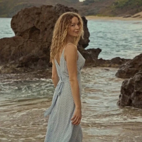 *SOLD* Doen Sonia Dress – Cerulean Hillside Bloom – Size M – Excellent Condition - Picture 3 of 14